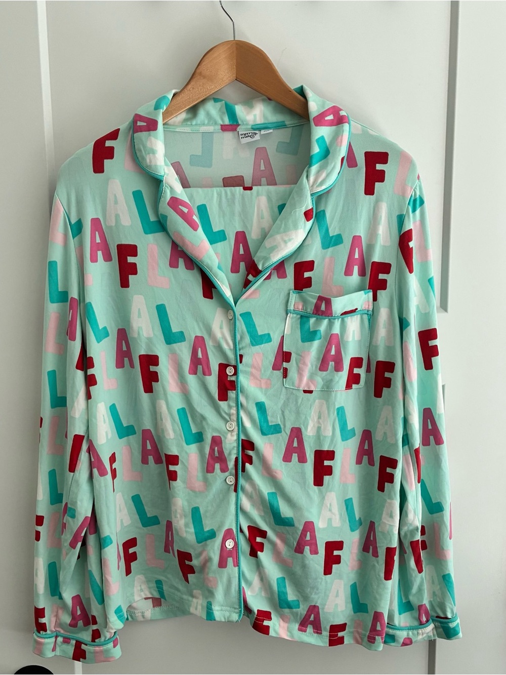 Women Mint Letter-Print Pajama set. XL. Holiday Christmas